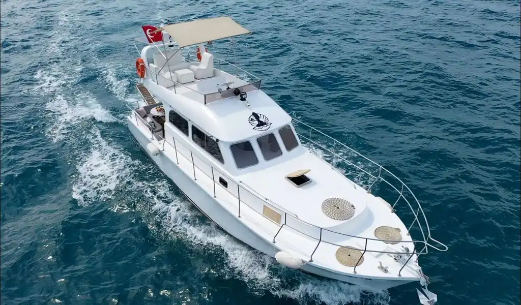 YACHT LA PERLA SİDE